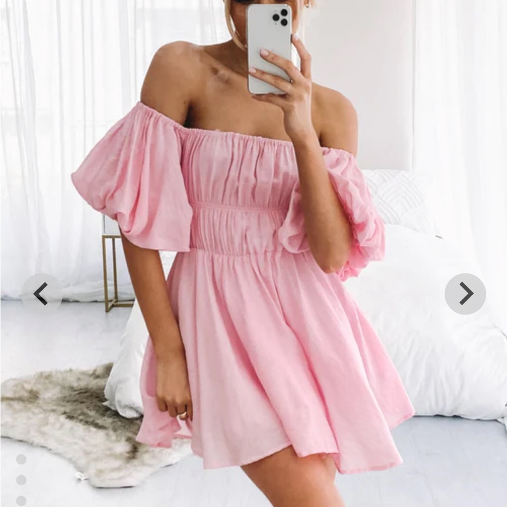 Verge Girl Pink Puff Sleeve Dress- US Size 2